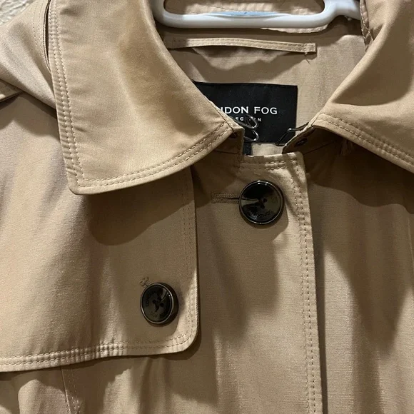 London Fog British Khaki Trench Coat - Picture 7 of 16